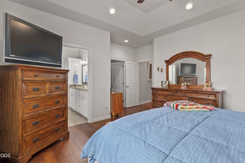 Tiny photo for 2140 SW Nick Way, Grants Pass, OR 97527 (MLS # 220224530)