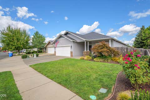Tiny photo for 2140 SW Nick Way, Grants Pass, OR 97527 (MLS # 220224530)