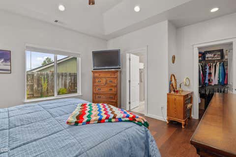 Tiny photo for 2140 SW Nick Way, Grants Pass, OR 97527 (MLS # 220224530)