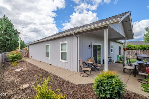 Tiny photo for 2140 SW Nick Way, Grants Pass, OR 97527 (MLS # 220224530)