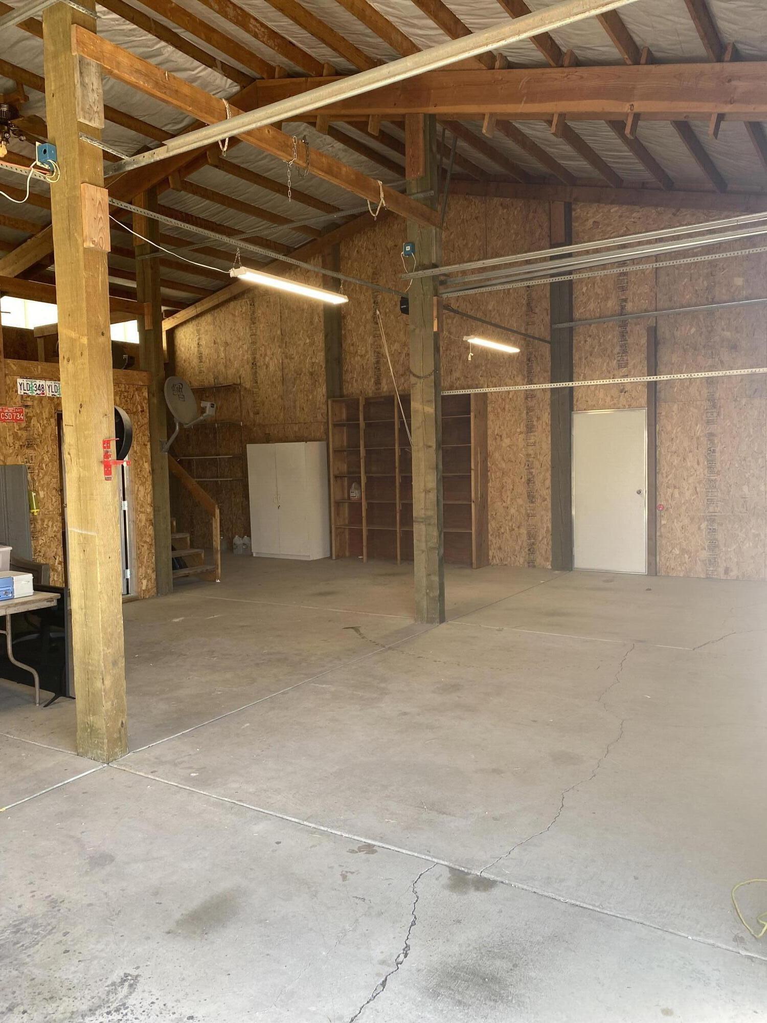 Christmas Valley Unit4 - Residential