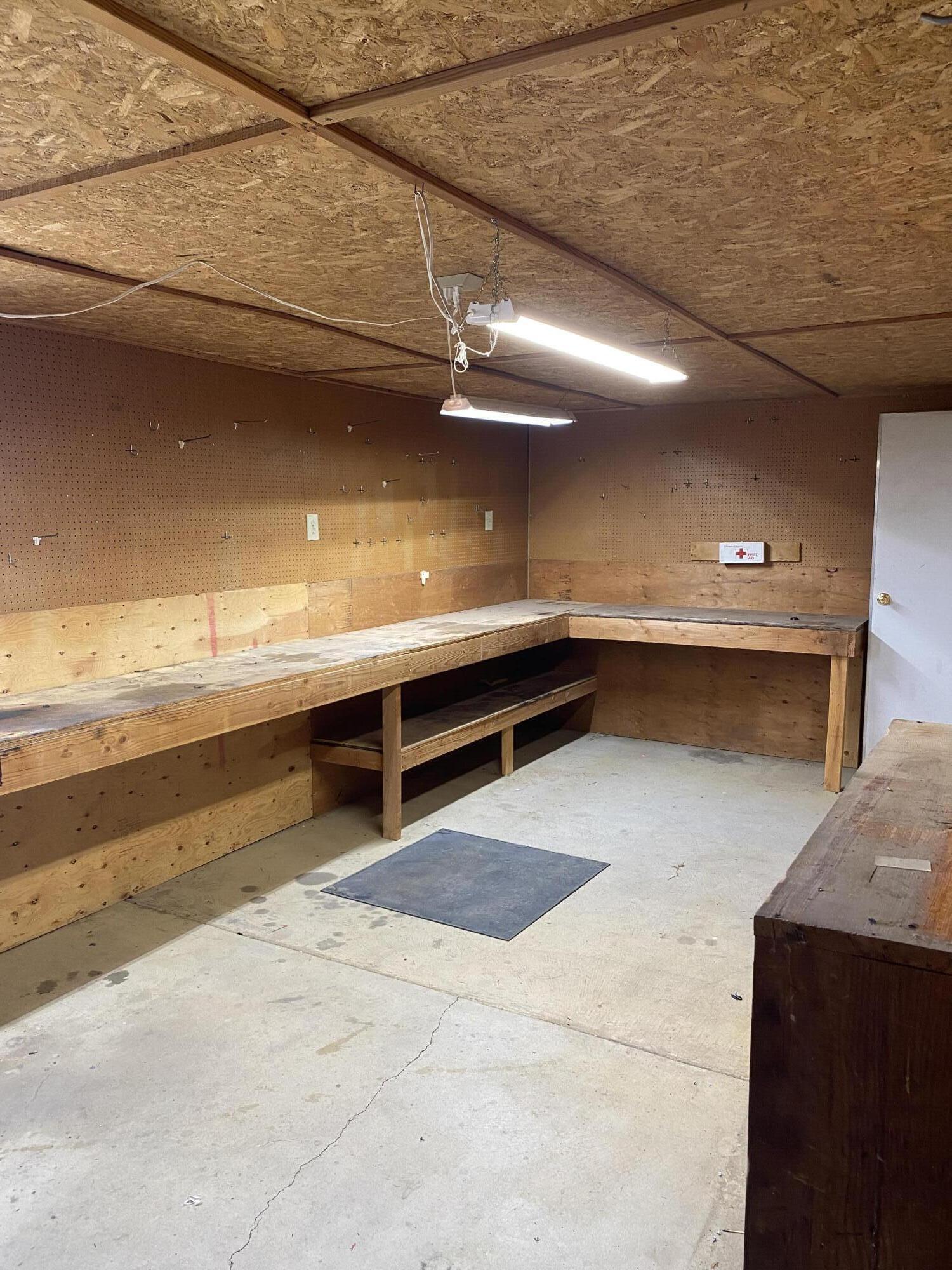 Christmas Valley Unit4 - Residential