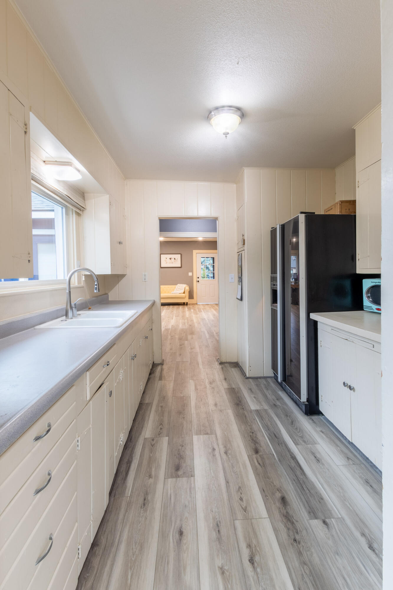 CLAR - Commercial Sale