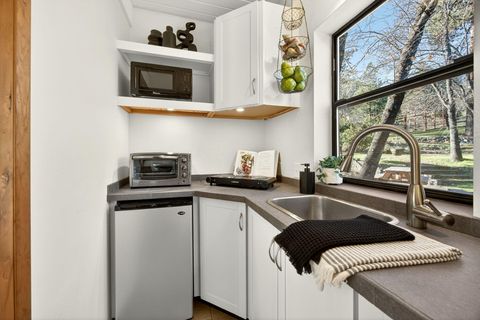 Tiny photo for 514 Granite Street, Ashland, OR 97520 (MLS # 220214953)