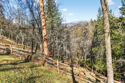 Tiny photo for 514 Granite Street, Ashland, OR 97520 (MLS # 220214953)