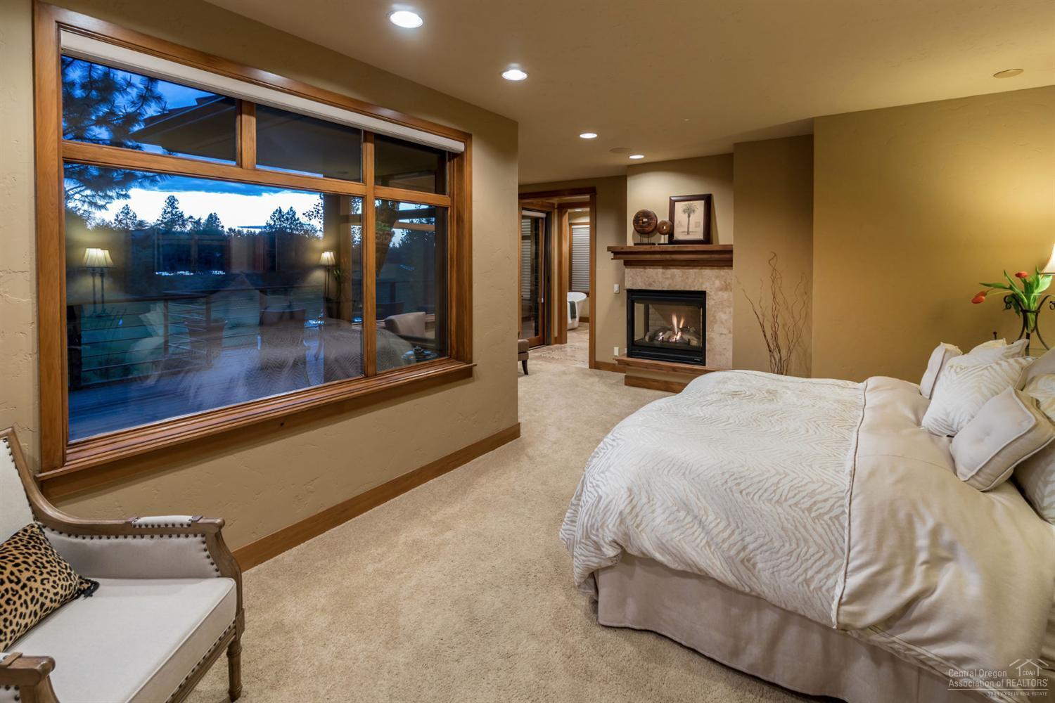 Broken Top - Residential