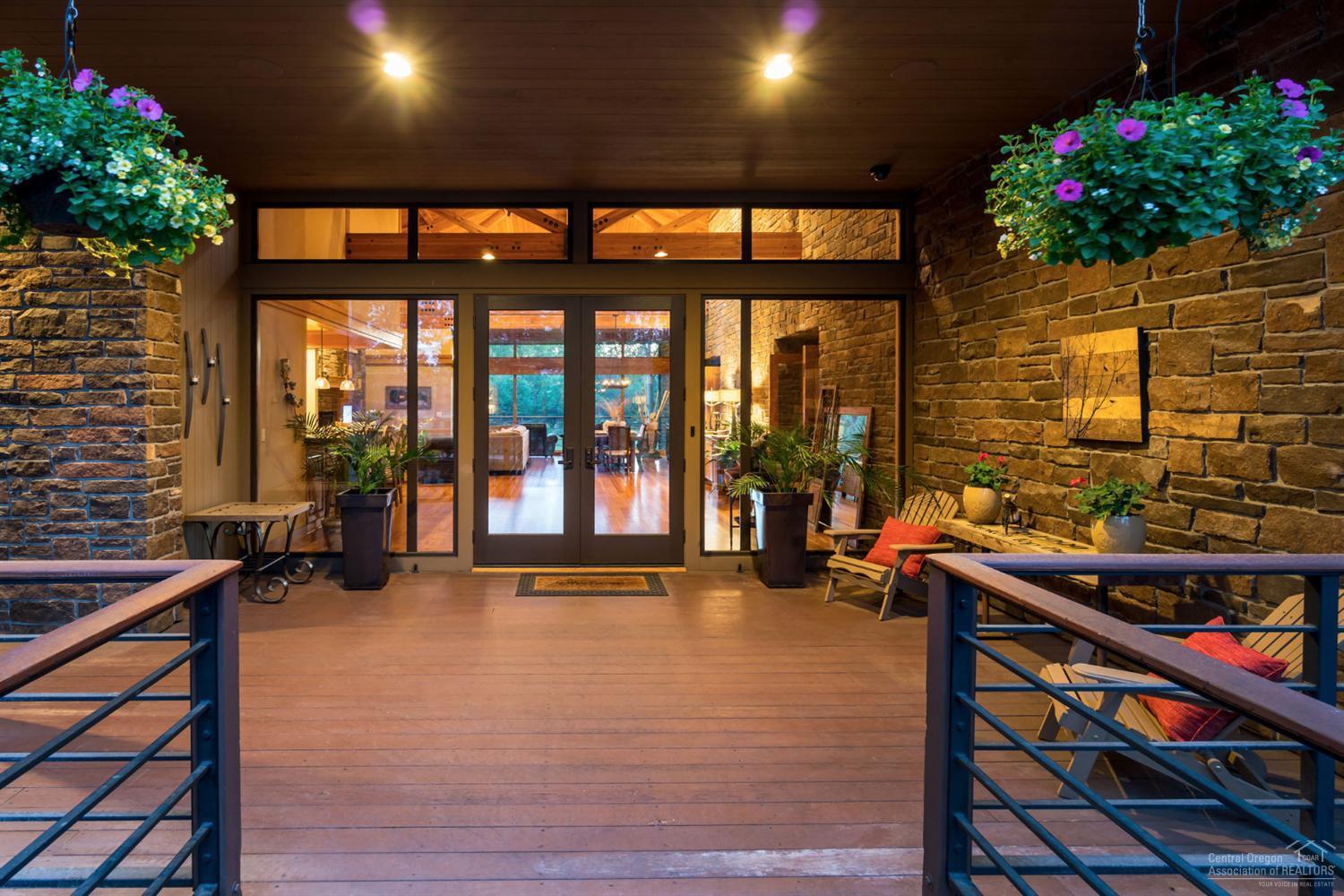 Broken Top - Residential