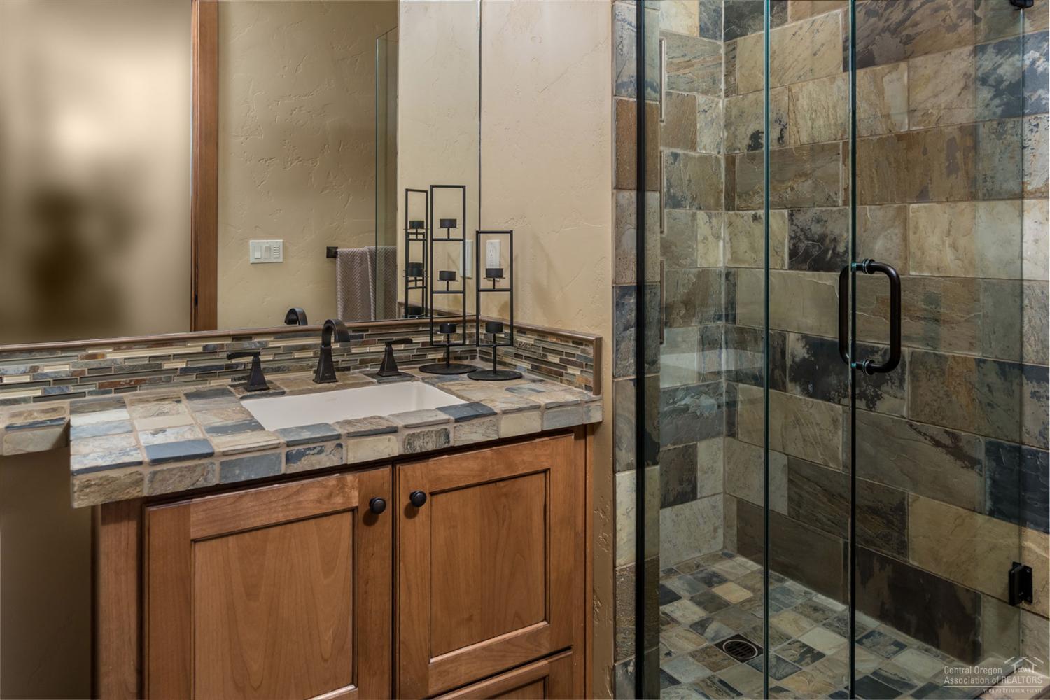 Broken Top - Residential