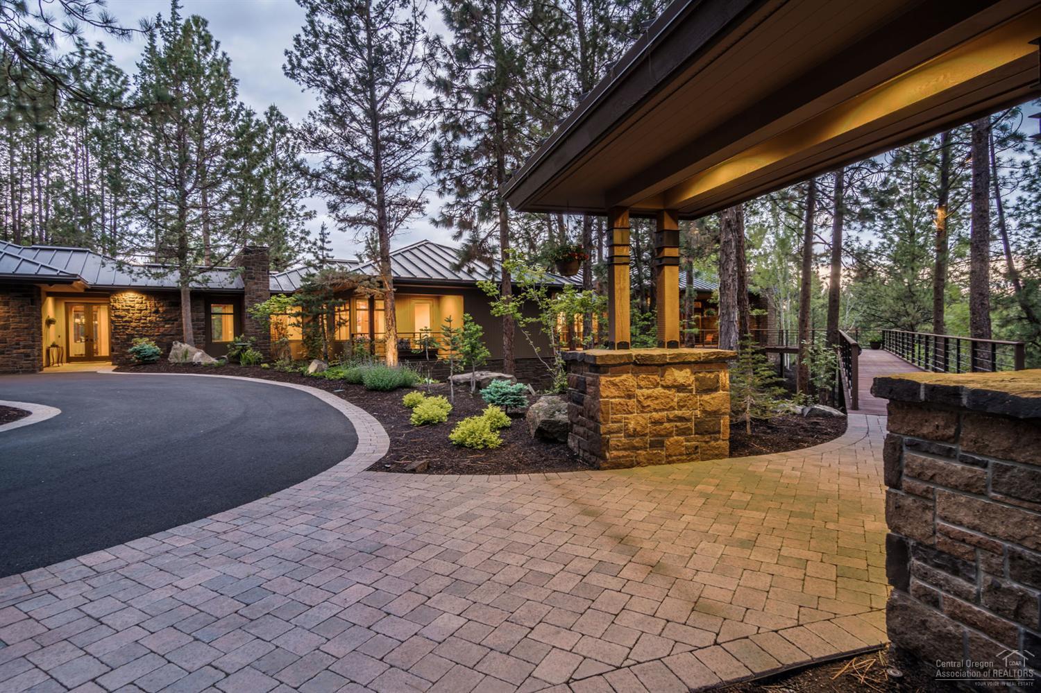 Broken Top - Residential