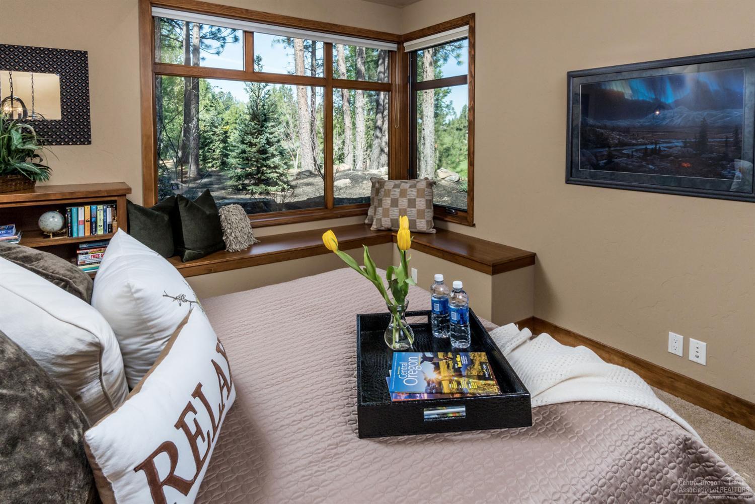 Broken Top - Residential