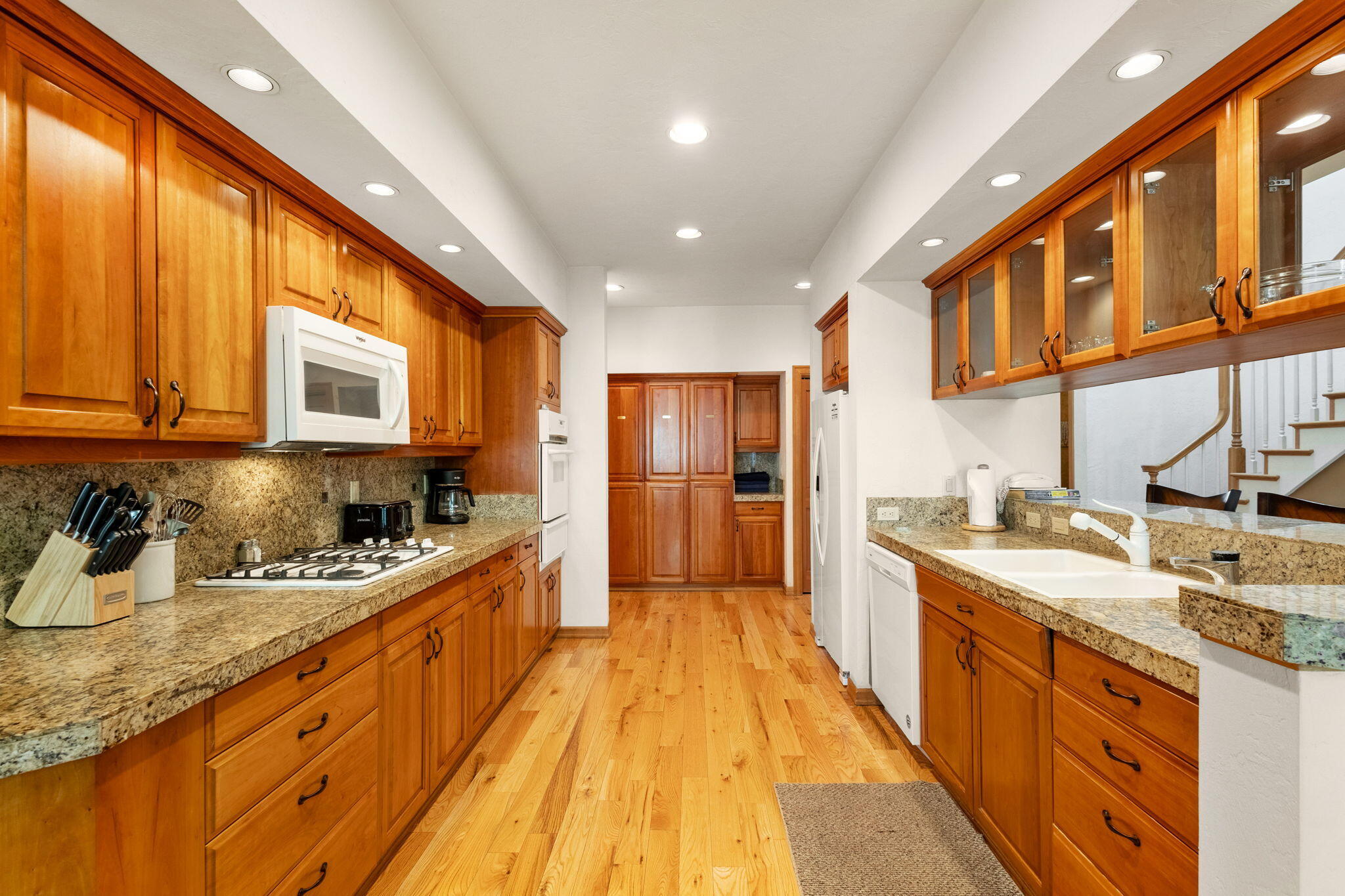 StoneTH - Residential