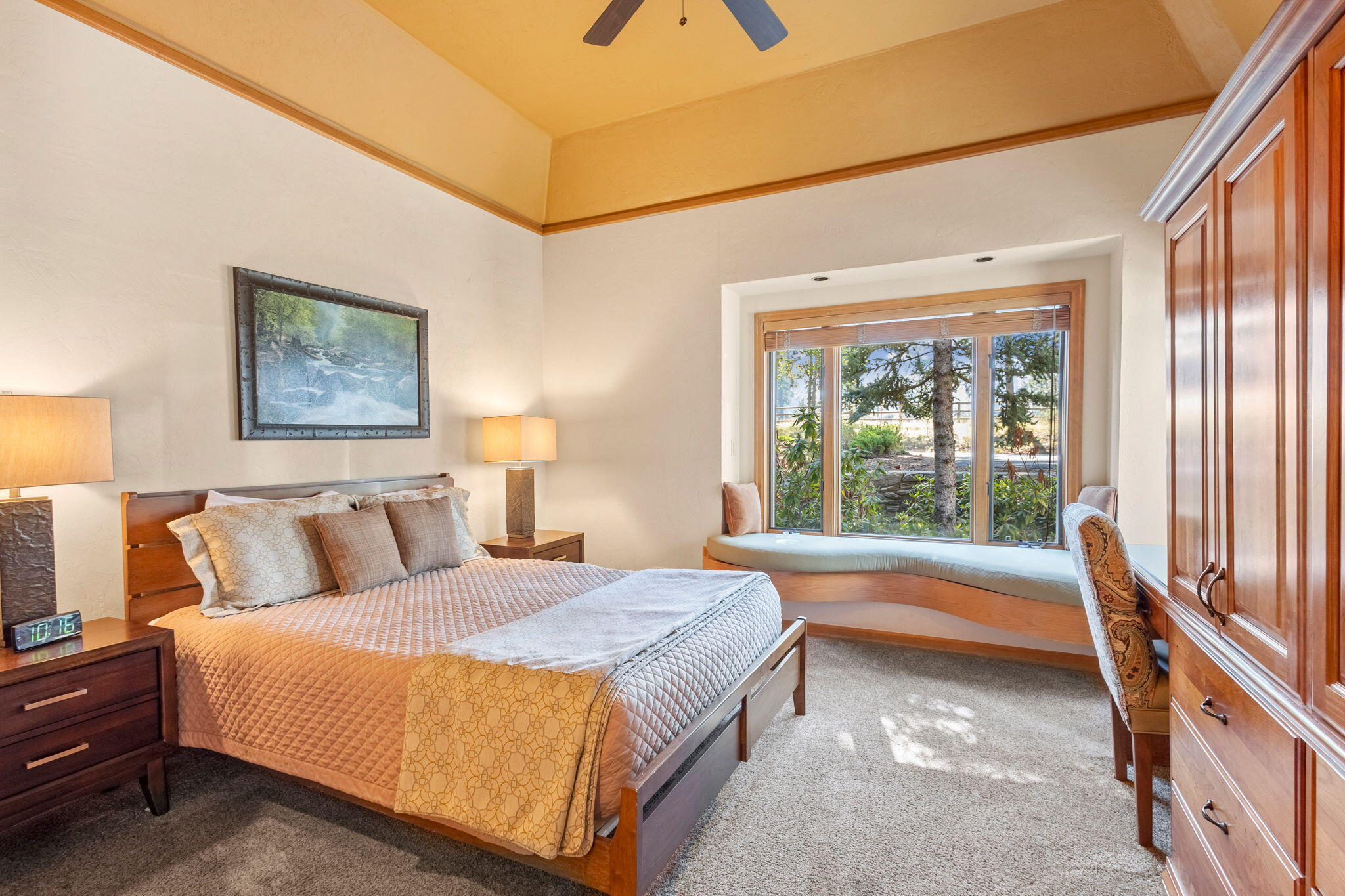 StoneTH - Residential