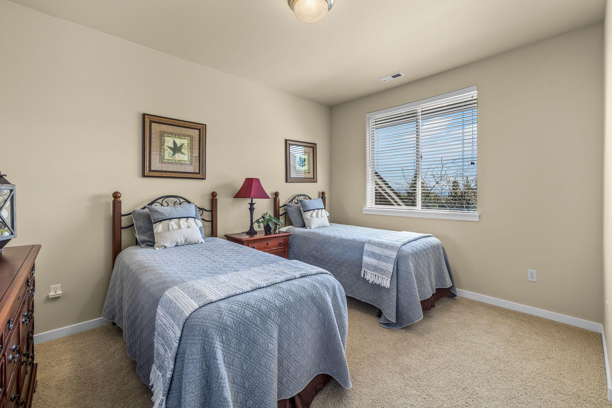 Ridge At Eagle Crest - Residential