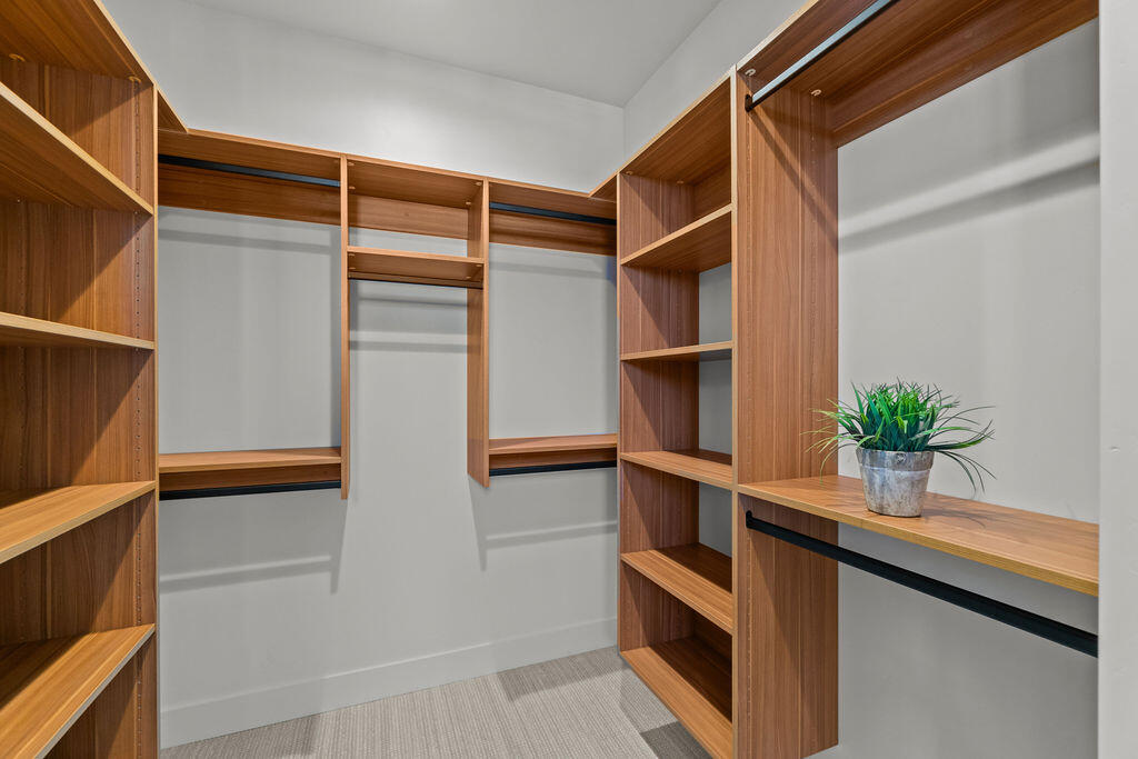 Discovery West Phase 4 - Residential