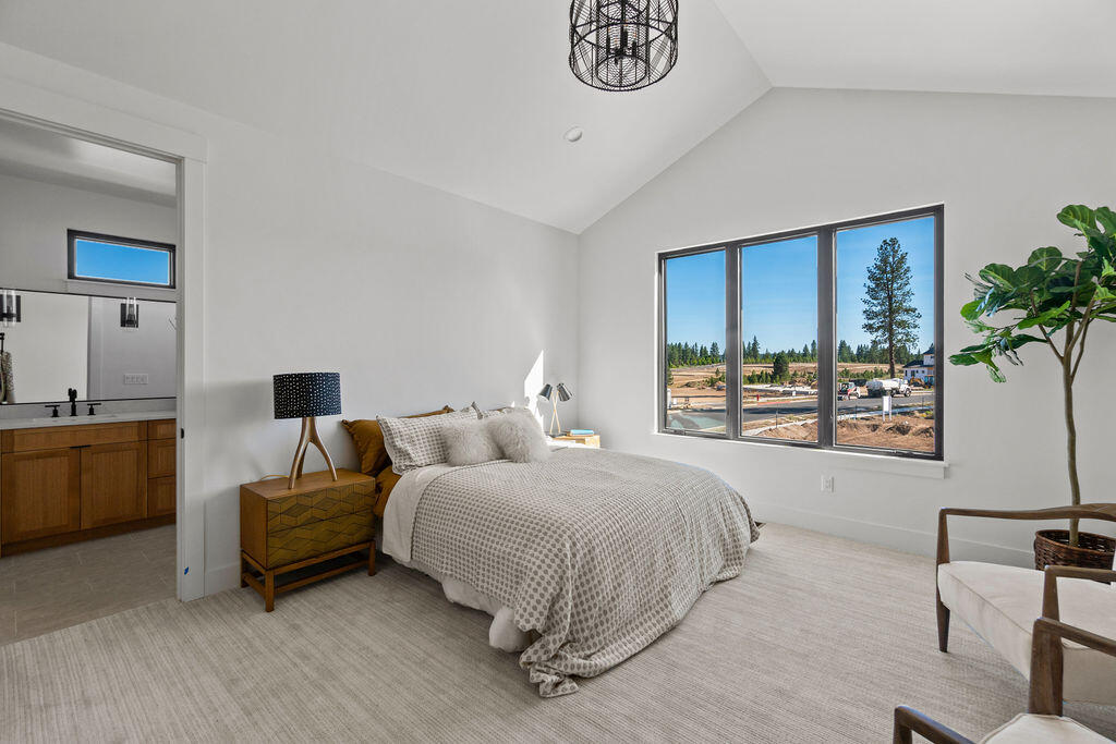 Discovery West Phase 4 - Residential