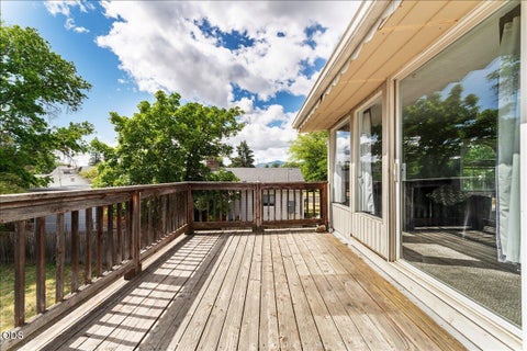 Tiny photo for 214 N Columbus Avenue, Medford, OR 97501 (MLS # 220223079)