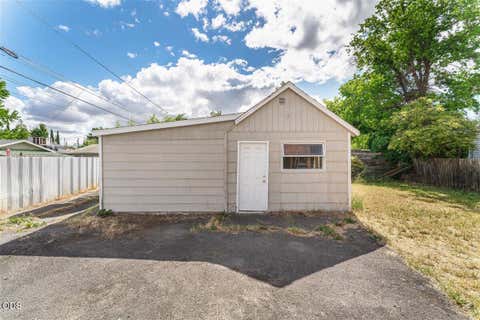 Tiny photo for 214 N Columbus Avenue, Medford, OR 97501 (MLS # 220223079)