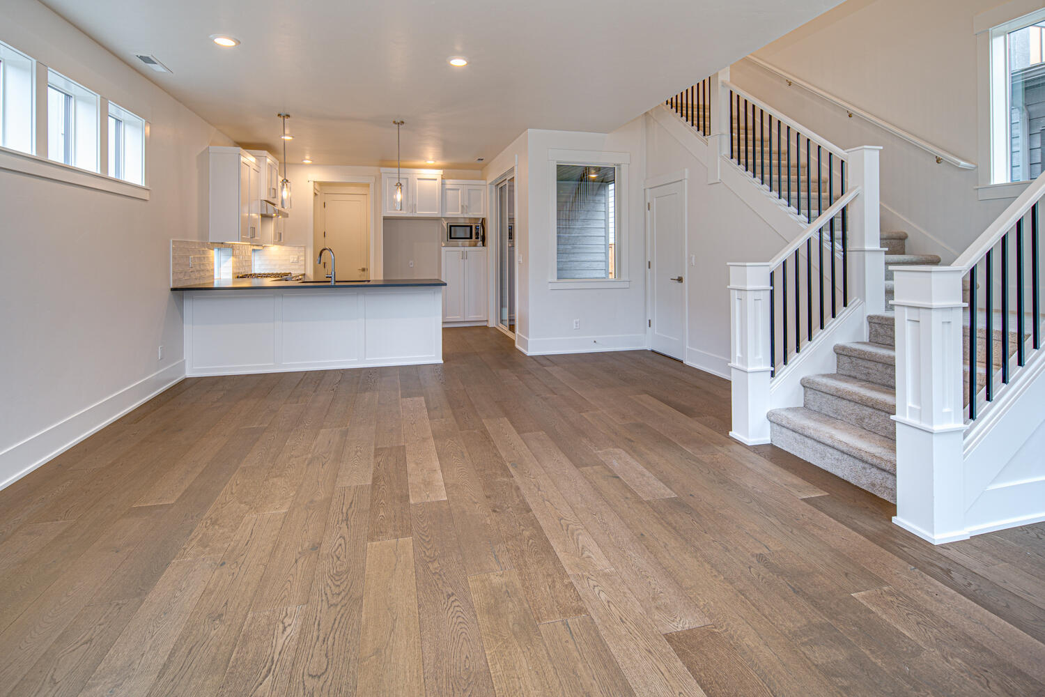 Skyline West - Residential