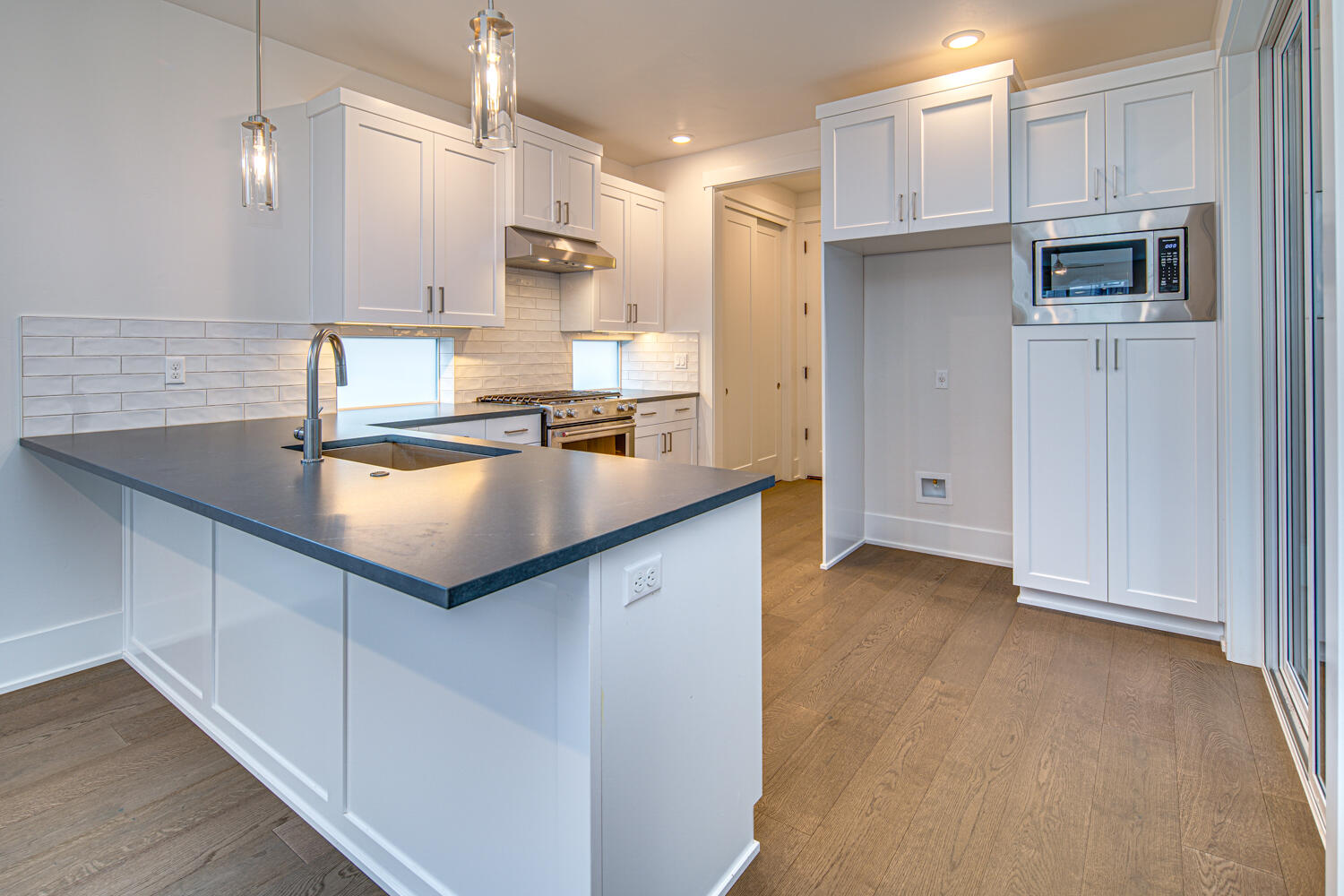 Skyline West - Residential