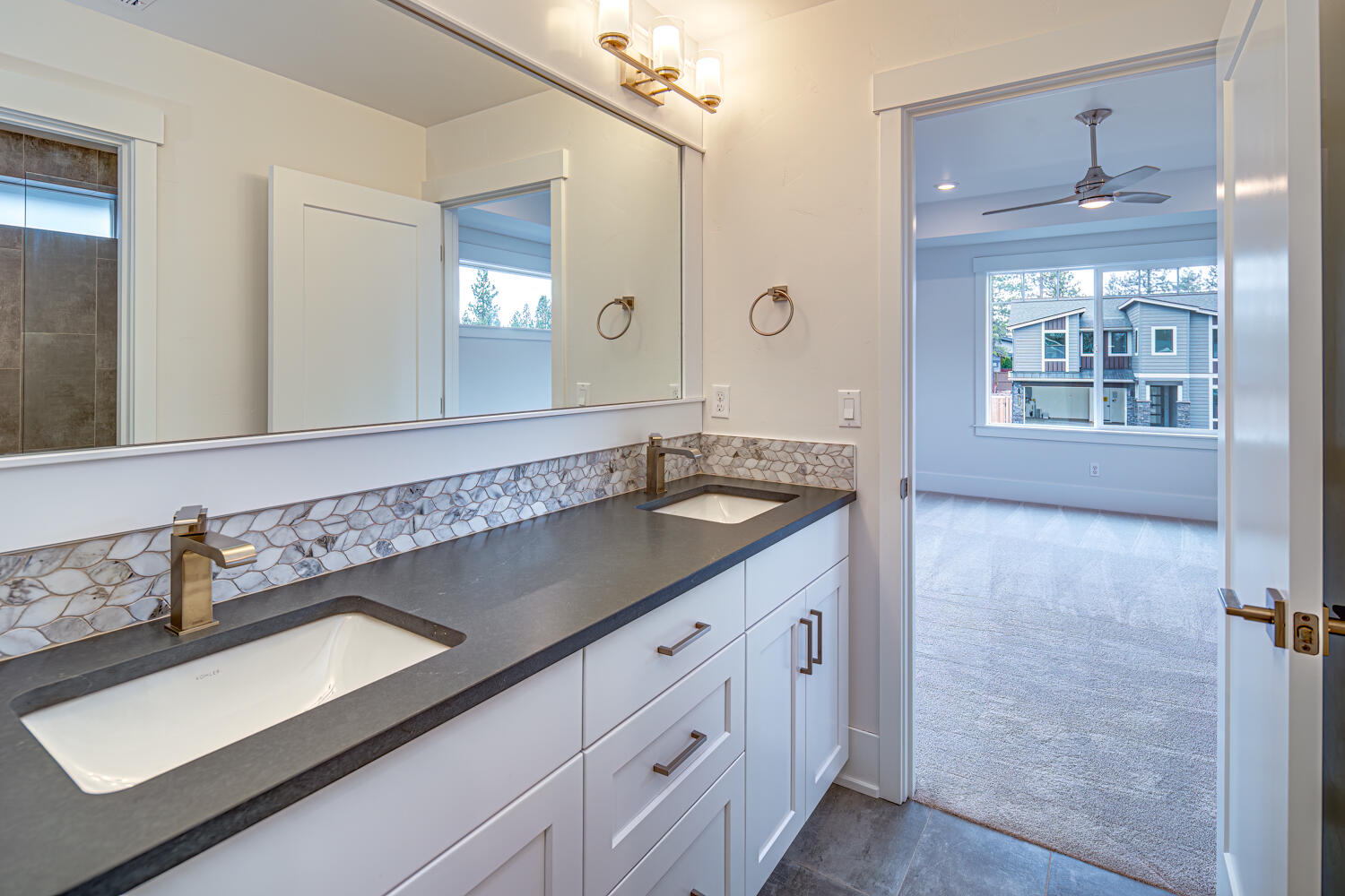 Skyline West - Residential