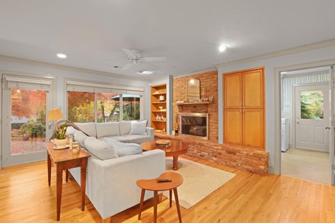 Tiny photo for 903 Pinecrest Terrace, Ashland, OR 97520 (MLS # 220211999)