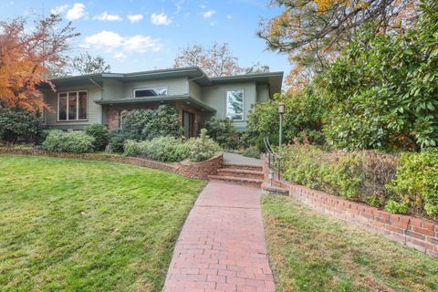 Tiny photo for 903 Pinecrest Terrace, Ashland, OR 97520 (MLS # 220211999)