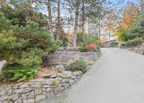 Tiny photo for 903 Pinecrest Terrace, Ashland, OR 97520 (MLS # 220211999)