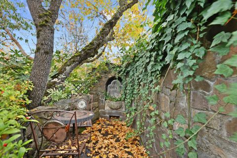 Tiny photo for 903 Pinecrest Terrace, Ashland, OR 97520 (MLS # 220211999)