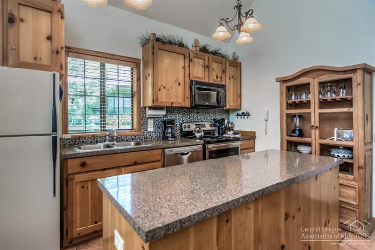 Circle 4 Ranch - Residential