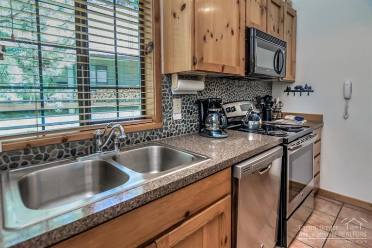 Circle 4 Ranch - Residential