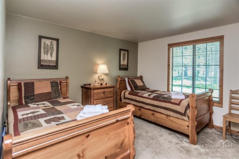 Circle 4 Ranch - Residential