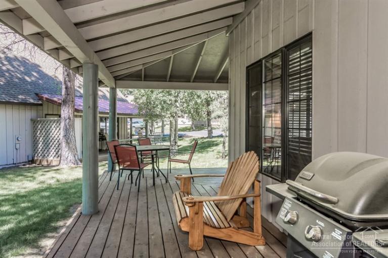 Circle 4 Ranch - Residential