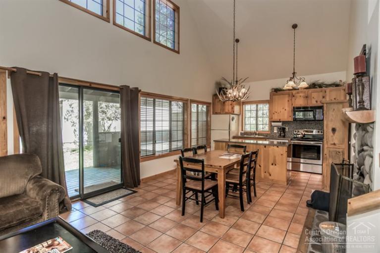 Circle 4 Ranch - Residential