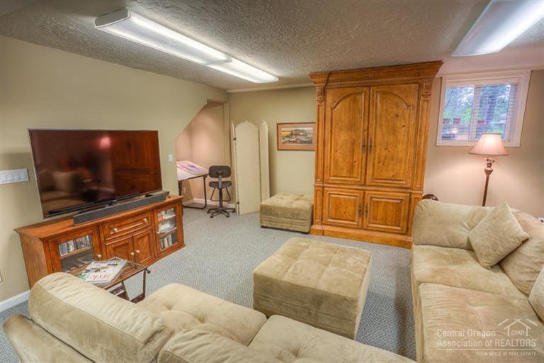 Woodside Ranch - Residential