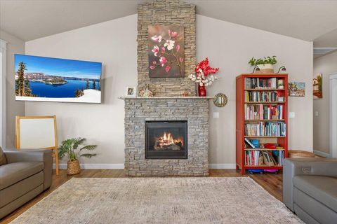 Tiny photo for 16 Terra Linda Court, Eagle Point, OR 97524 (MLS # 220217251)