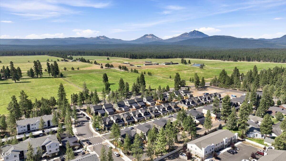 1036 W McKenzie Highway Lot 51