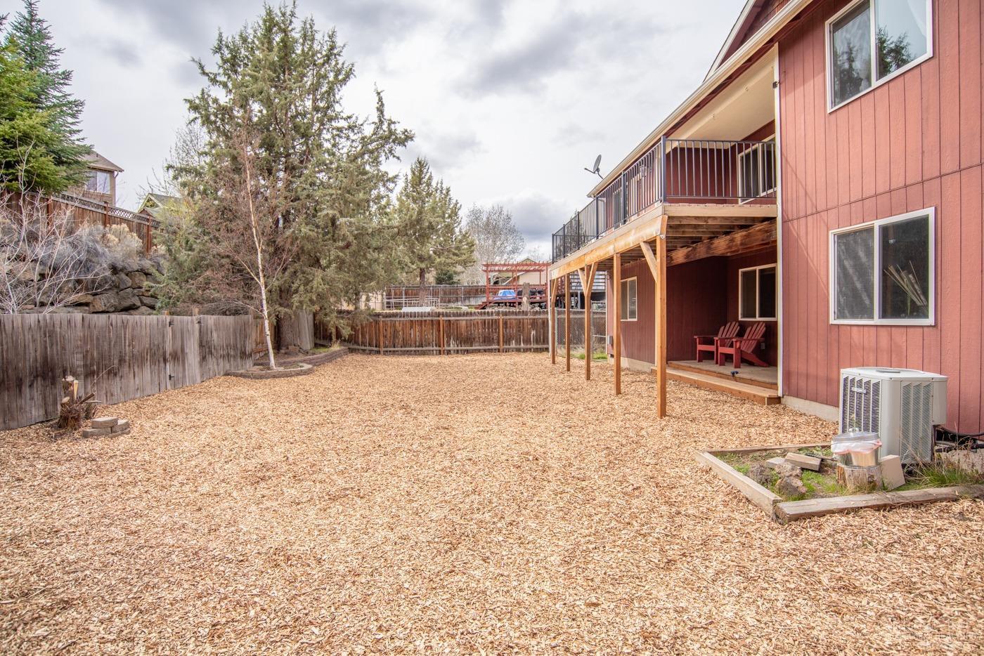 Lava Meadows - Residential