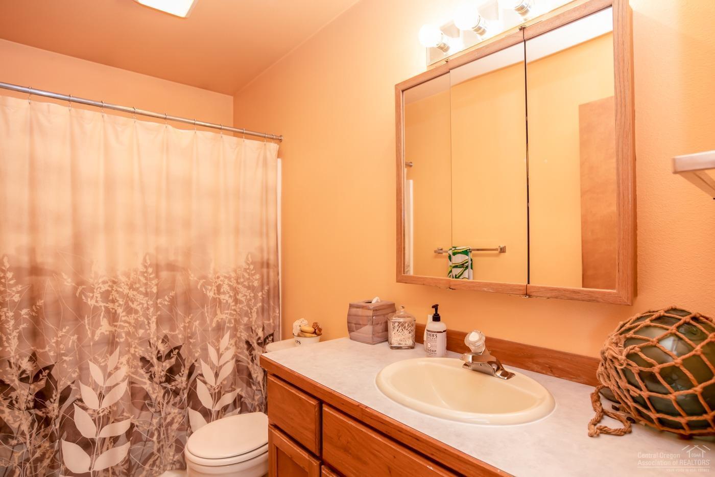 Lava Meadows - Residential