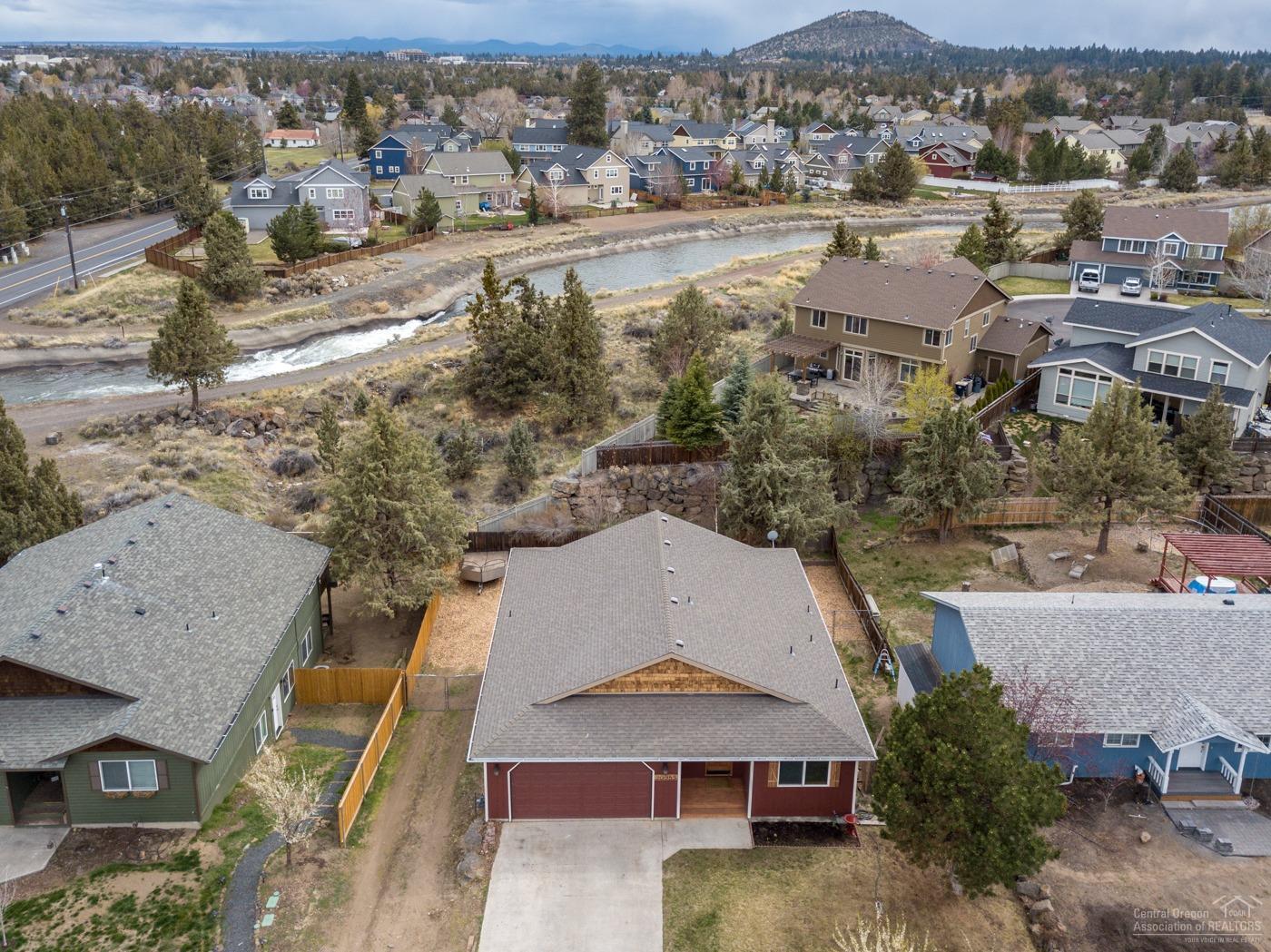 Lava Meadows - Residential