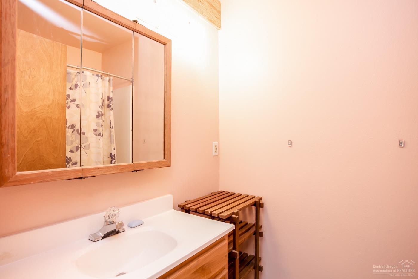 Lava Meadows - Residential