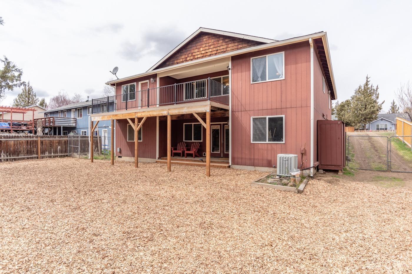 Lava Meadows - Residential