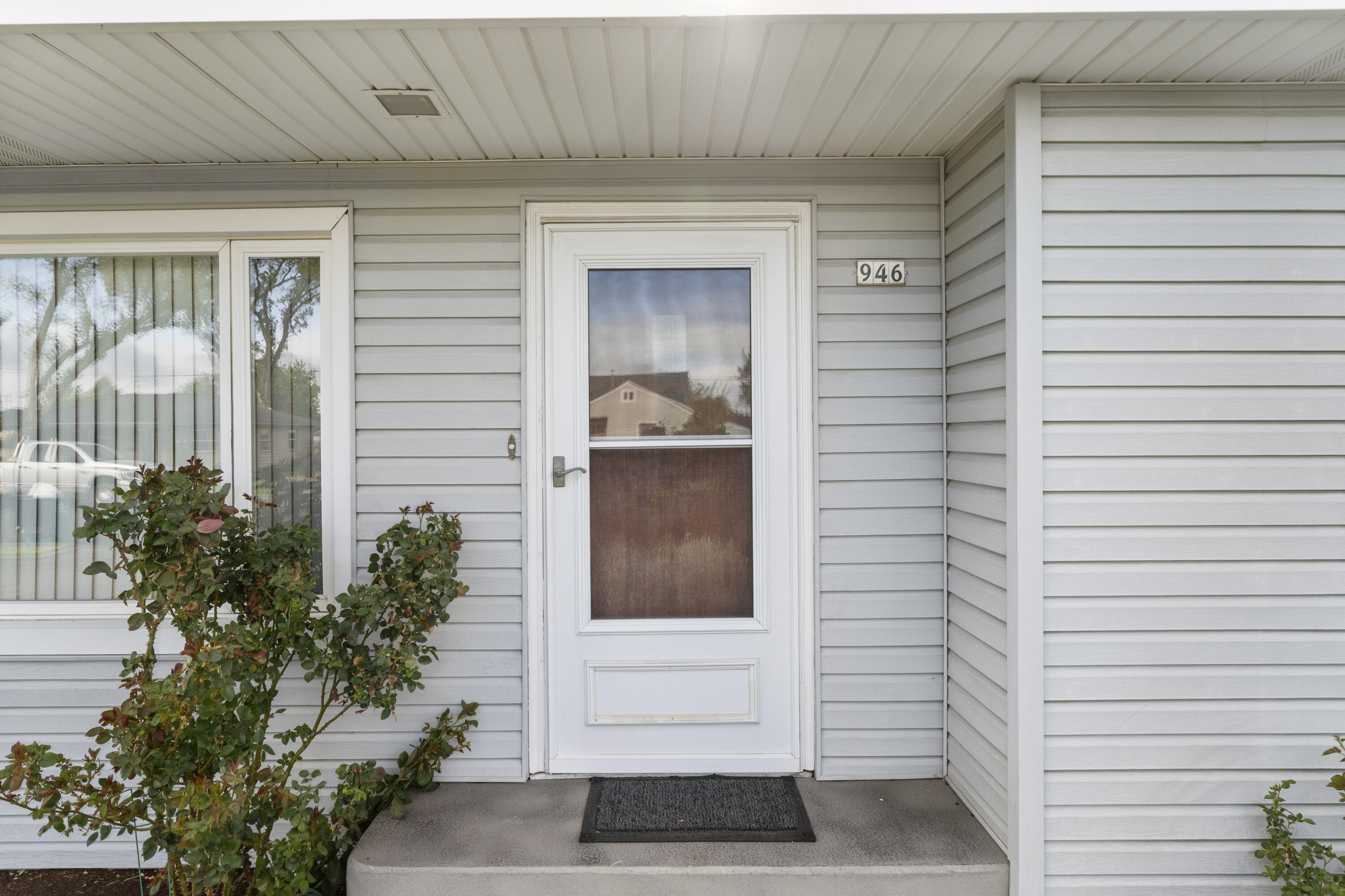 946 SW 13th Street