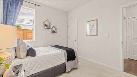 Tiny photo for 20592 Button Brush Avenue, Bend, OR 97702 (MLS # 220212405)