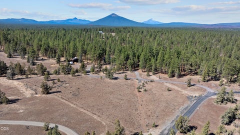 Tiny photo for 69173 Bay Drive, Sisters, OR 97759 (MLS # 220229647)