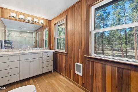 Tiny photo for 69173 Bay Drive, Sisters, OR 97759 (MLS # 220229647)