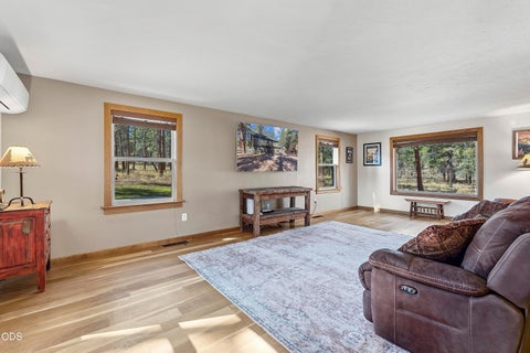 Tiny photo for 69173 Bay Drive, Sisters, OR 97759 (MLS # 220229647)