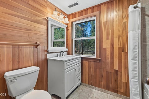 Tiny photo for 69173 Bay Drive, Sisters, OR 97759 (MLS # 220229647)