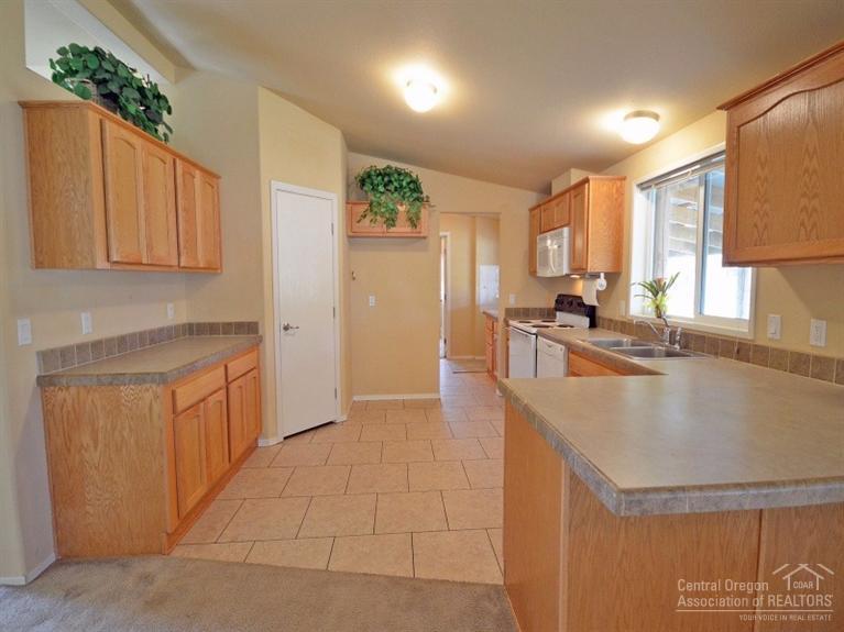 Crooked River Estate - Residential
