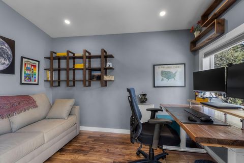 Tiny photo for 2807 NE Lotno Drive, Bend, OR 97701 (MLS # 220219734)