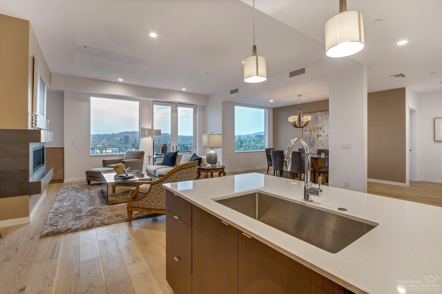 Upper Terrace - Residential